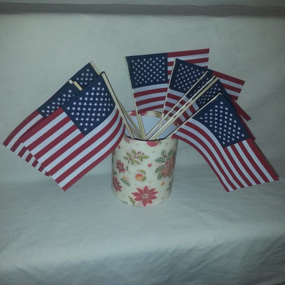 12 American flag décor Hobby lobby 4"x6", wood 10"